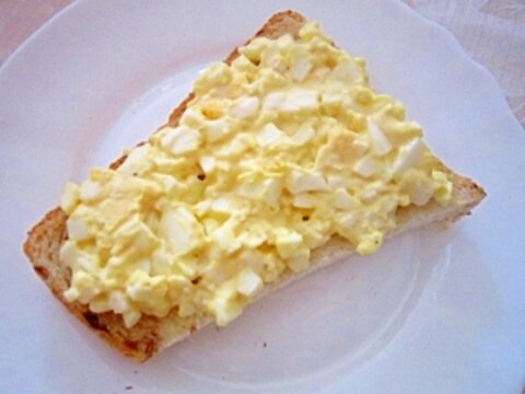 シンプルが美味しい卵トースト